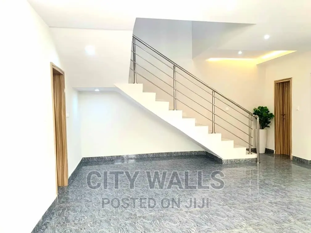 A Lovely Built 4bedroom Terrace
