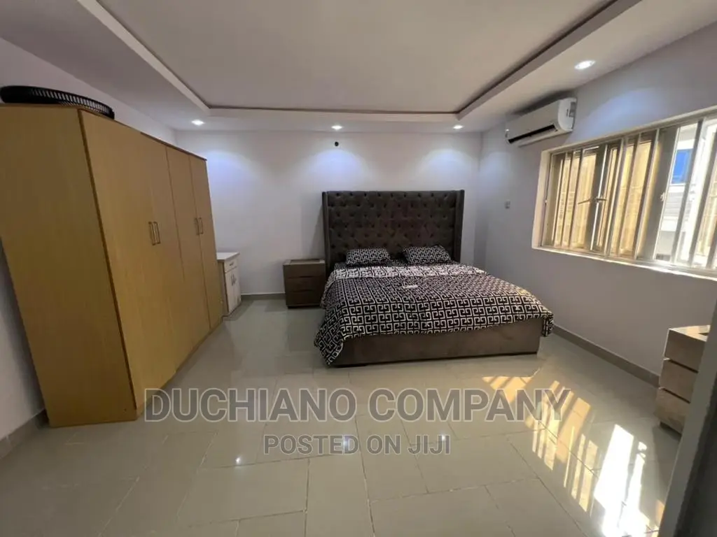 Furnished 5bdrm Duplex in Igbo-efon for sale
