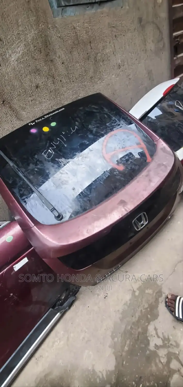 Boot Honda Crosstour 2010-2015