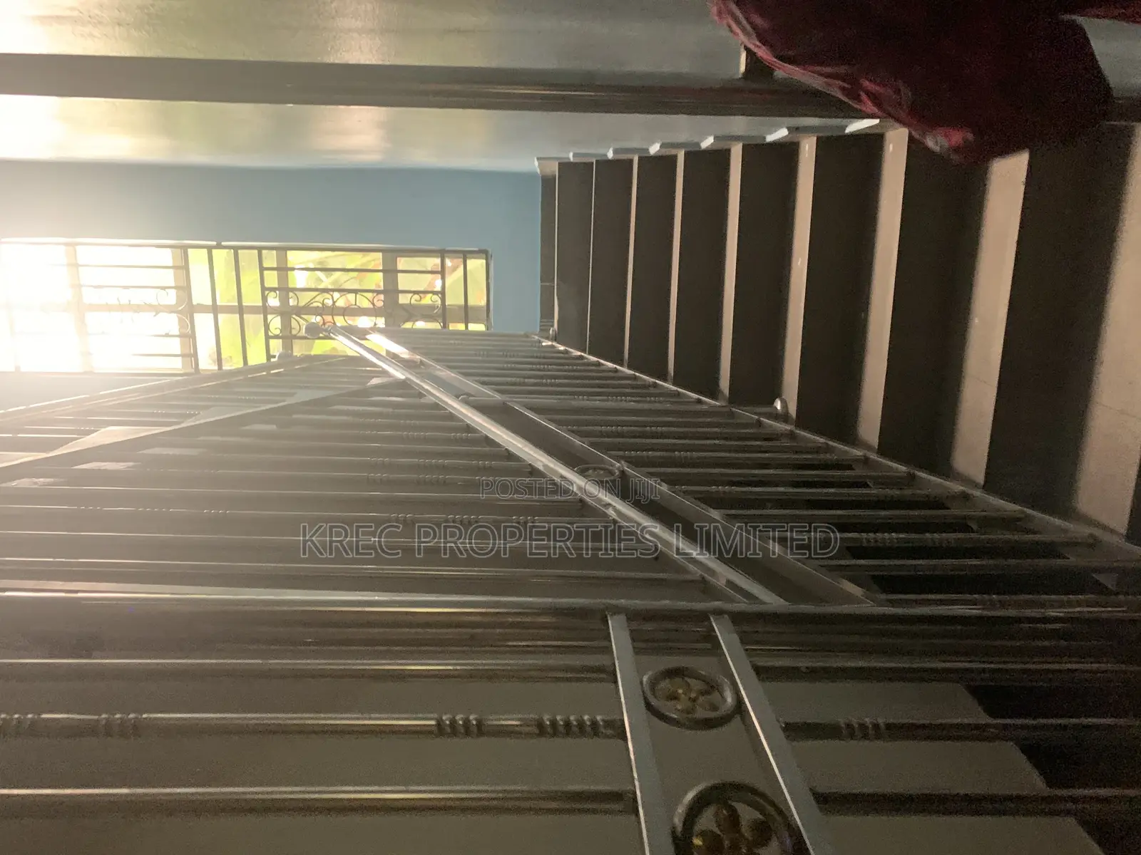 5bdrm Duplex in Iwofe Rd, Port-Harcourt for sale