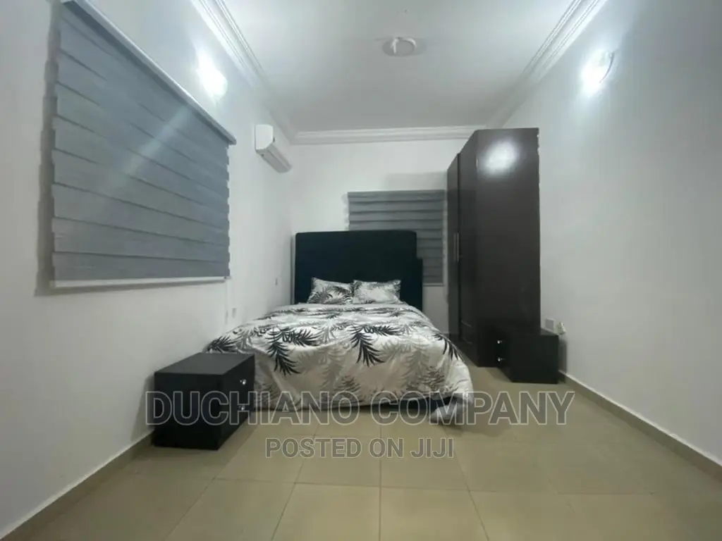 Furnished 5bdrm Duplex in Igbo-efon for sale