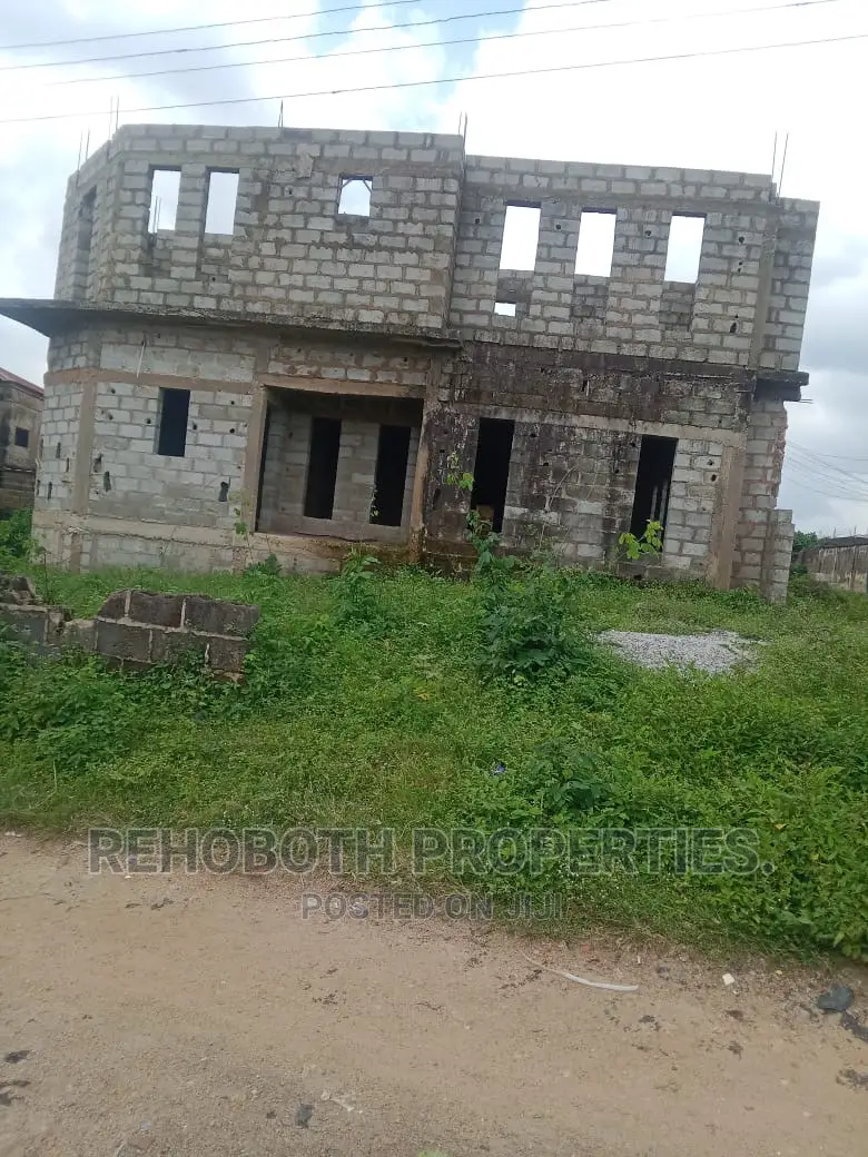 5bdrm Duplex in Ibadan for sale