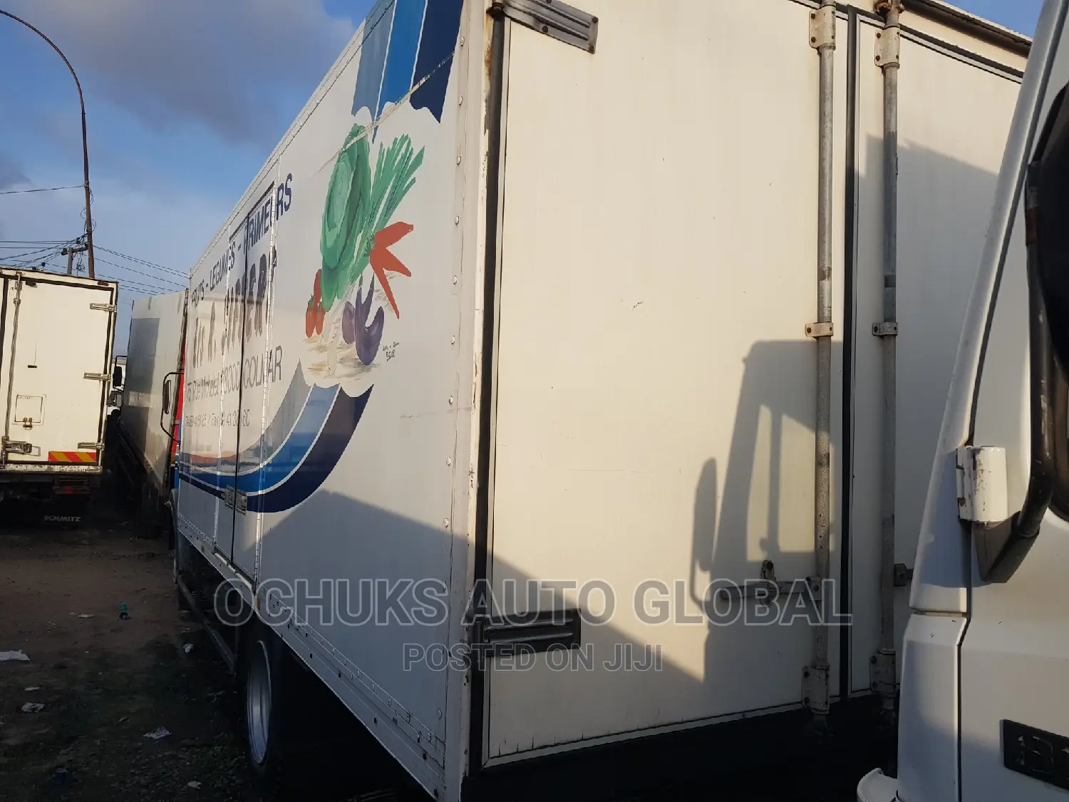 MM/Benz Truck Container Body 1217 Model