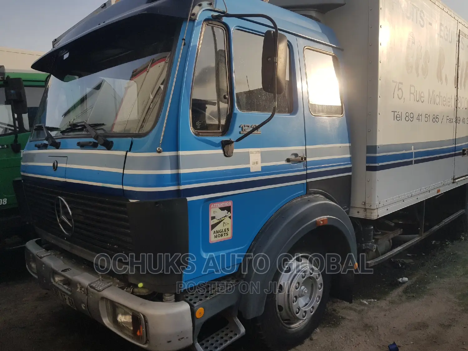 MM/Benz Truck Container Body 1217 Model