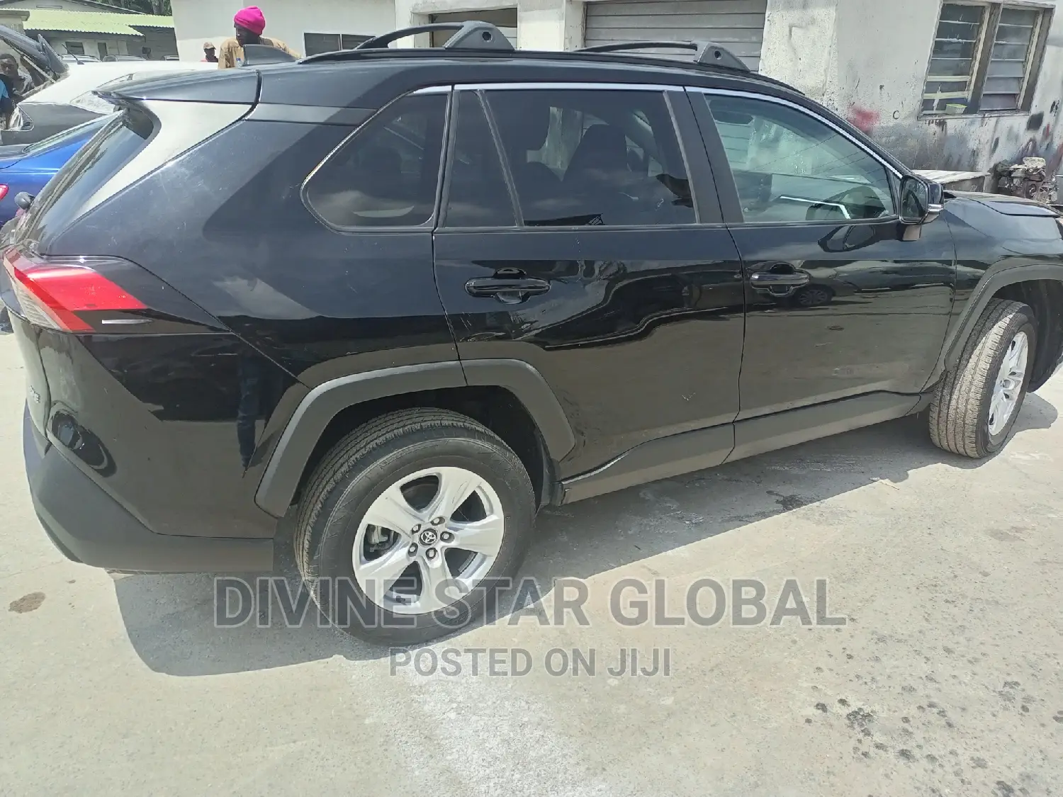 Toyota RAV4 2021 Black