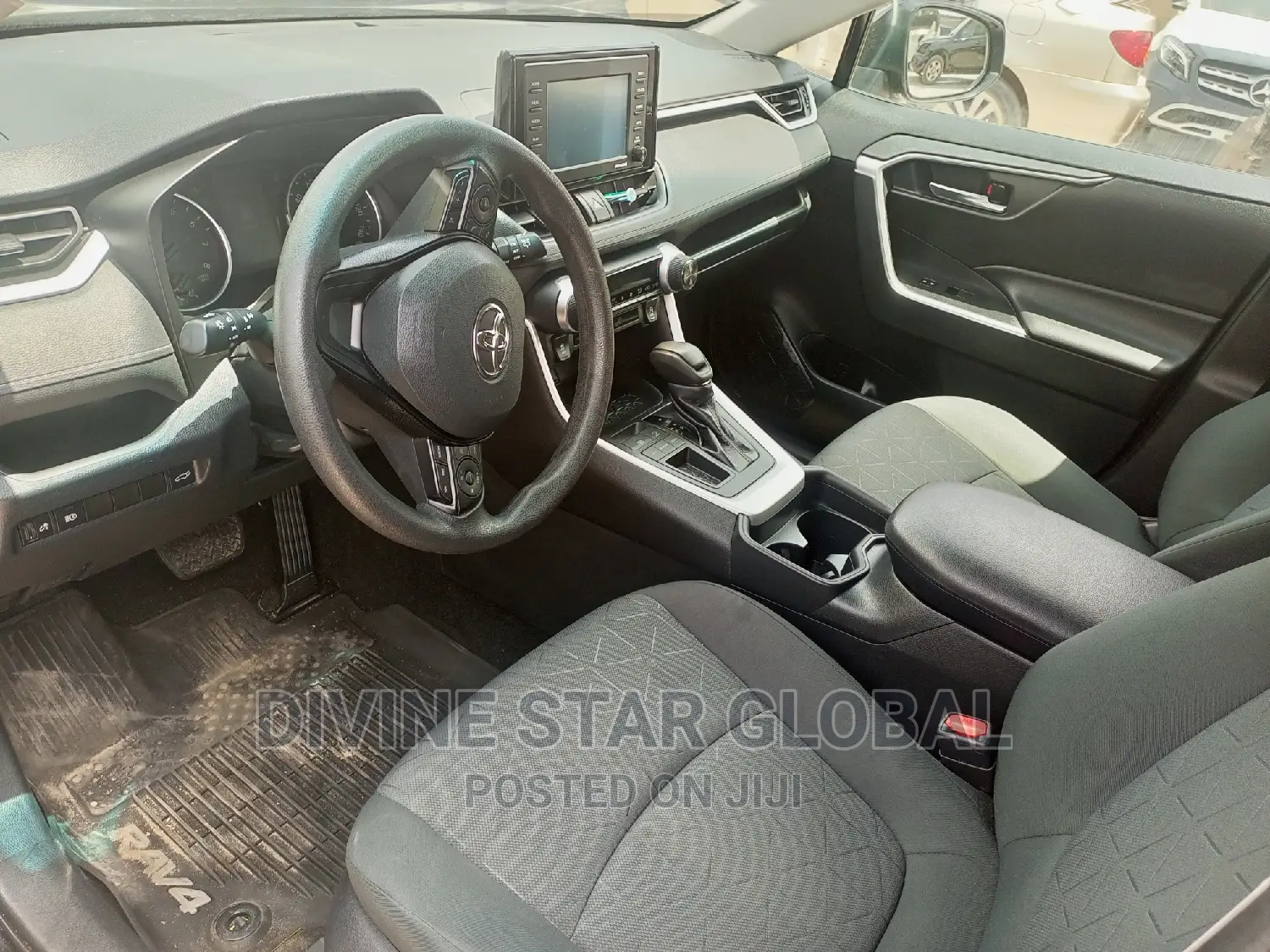 Toyota RAV4 2021 Black