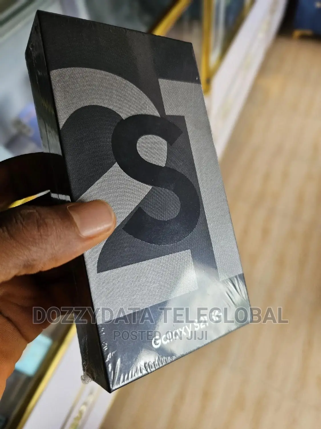 New Samsung Galaxy S21 5G 128 GB Black