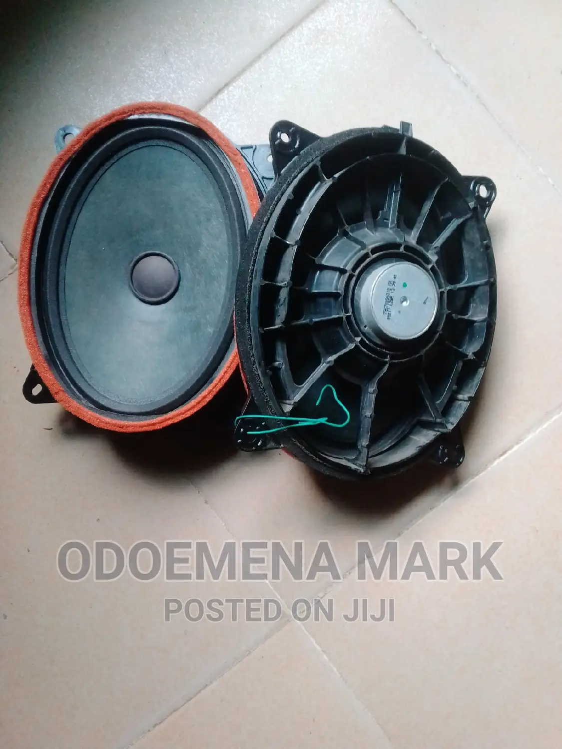 Toyota Highlander and Camry 0/14/017/Speaker Available Now