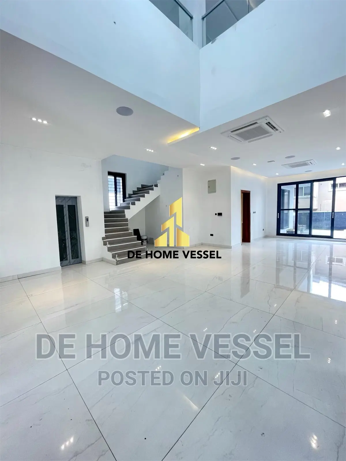 5bdrm Duplex in Lekki Phase 1 for sale