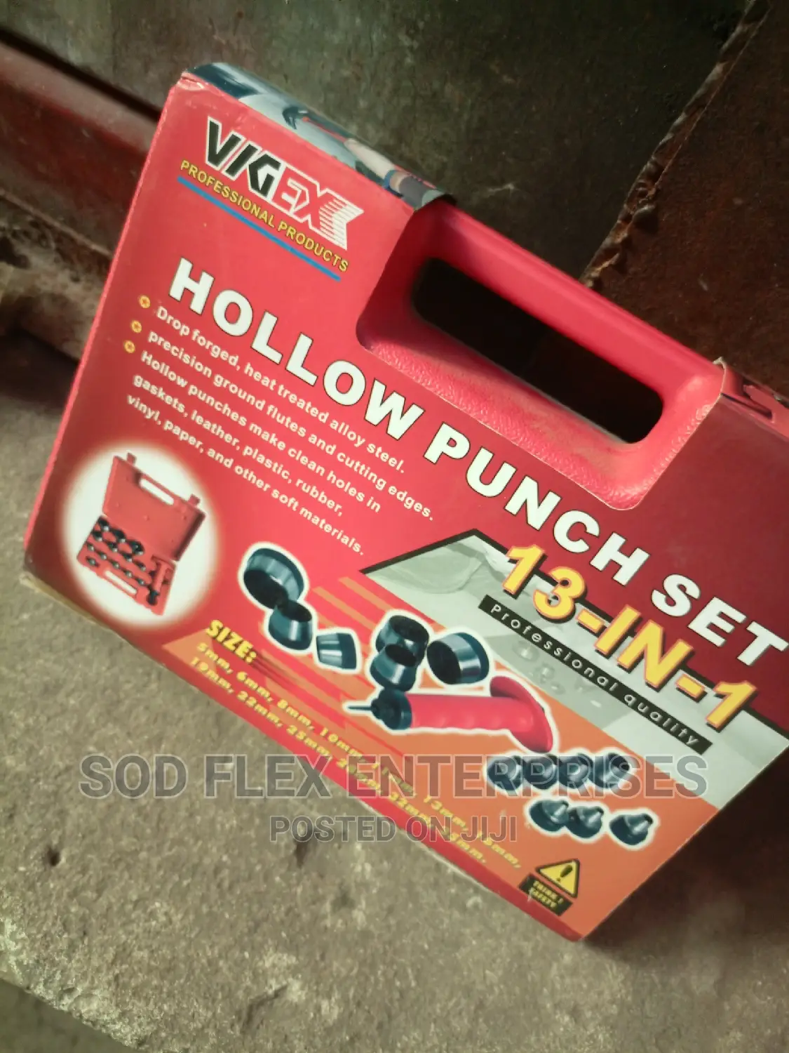 13 In 1 Hollow Punch Set