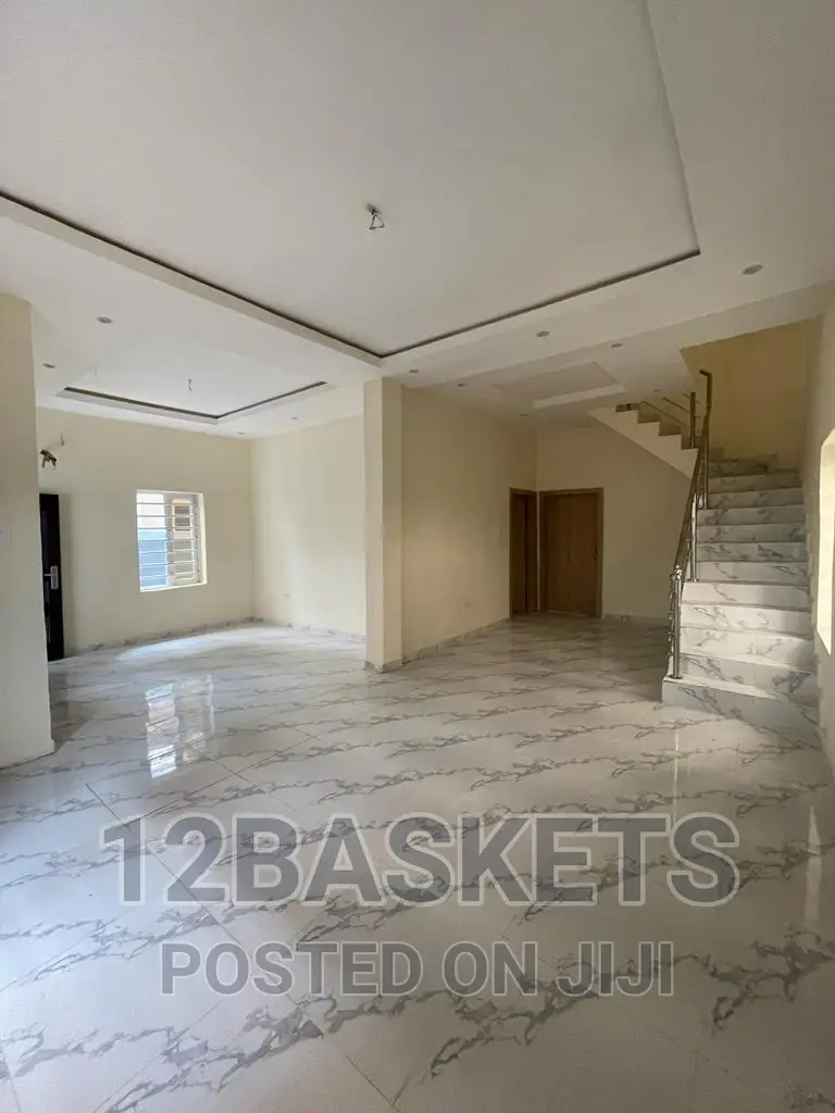 Furnished 4bdrm Duplex in Magodo Phase 1 for sale