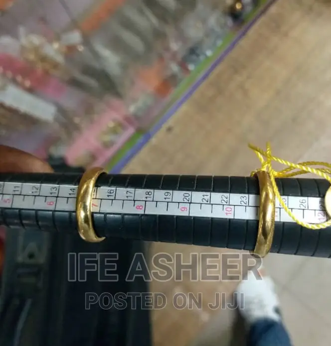 France Gold Couples Wedding Band 001 - Gold
