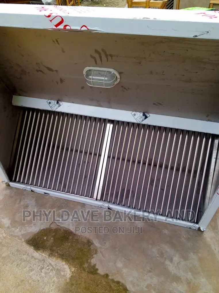 4(Feet) Industrial Kitchen Hood (Heat Extractor)