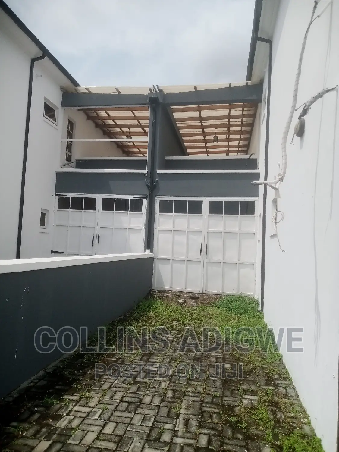 5bdrm Duplex in Royal Garden Estate for sale