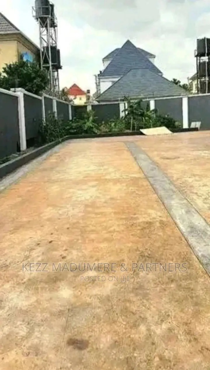 5bdrm Duplex in Apo Resettlement for sale