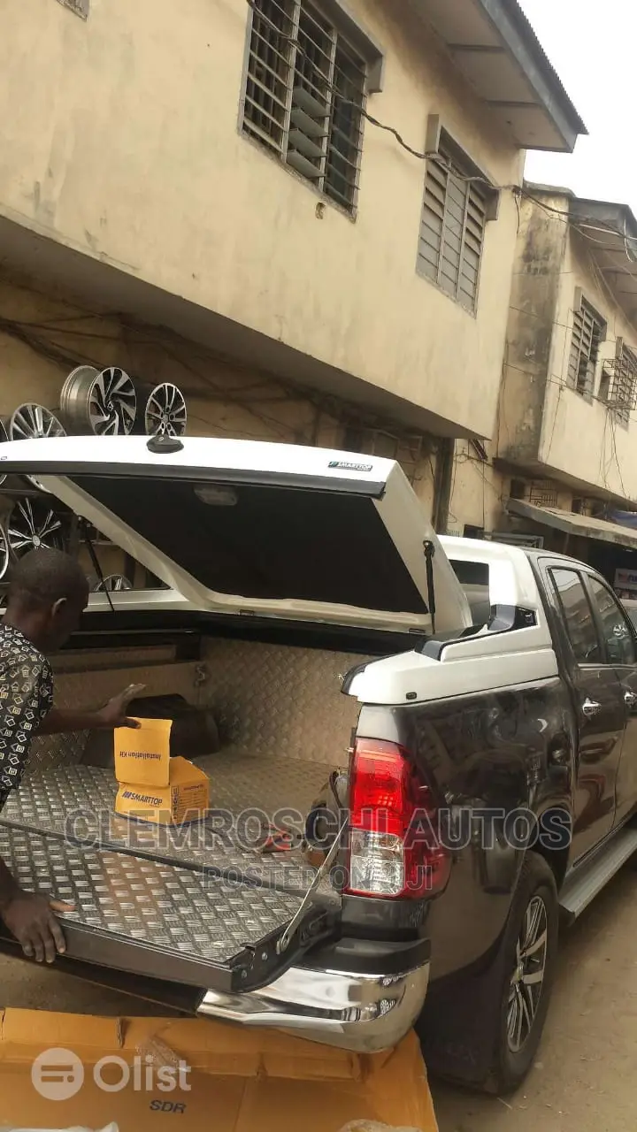High Quality Certified New Upgrade CARRYBOY Boot Cover Hilux