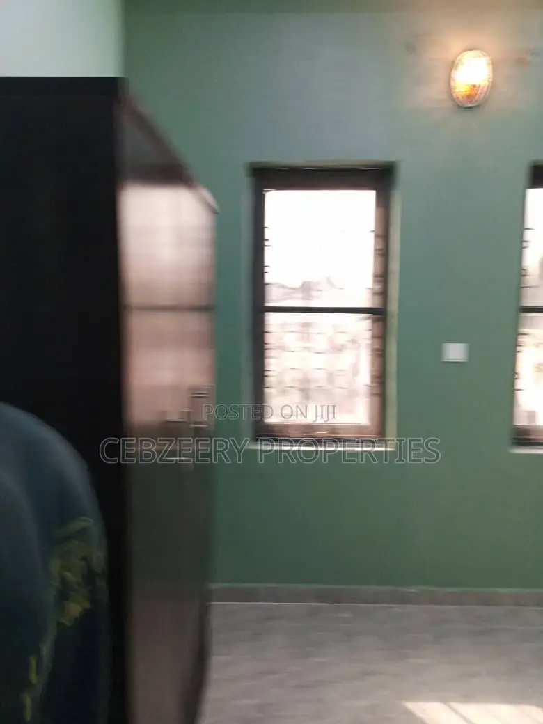 2bdrm Apartment in Magodo for rent