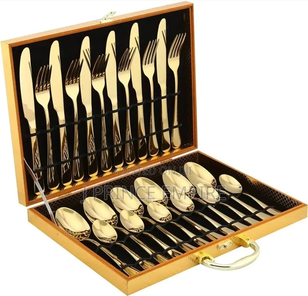 24-Piece Gold Cutlery Set -Dinner Knives, Forks, Spoons, and Teaspoons
