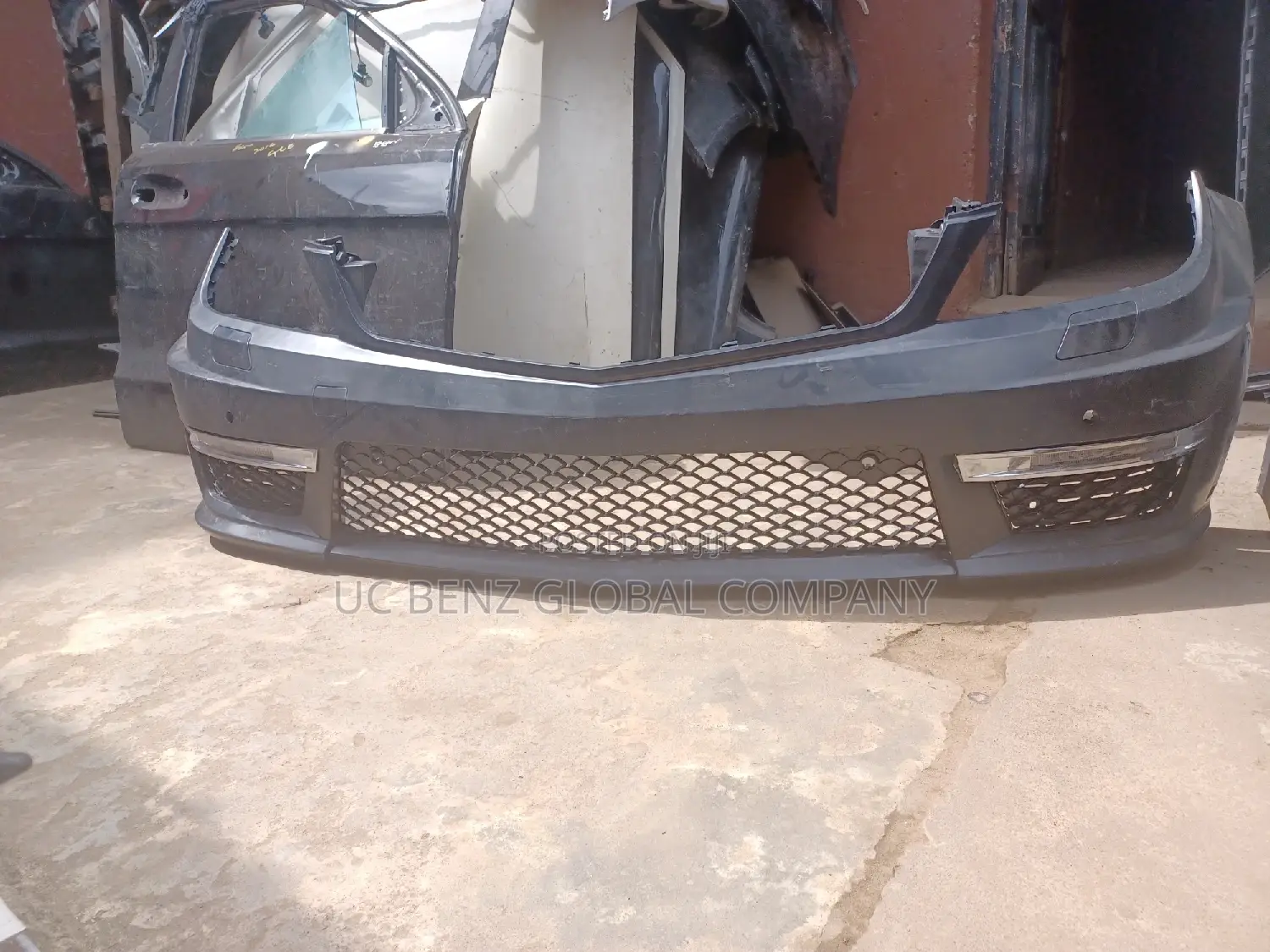 Front Bumper C300 2008 to 2014 Amg