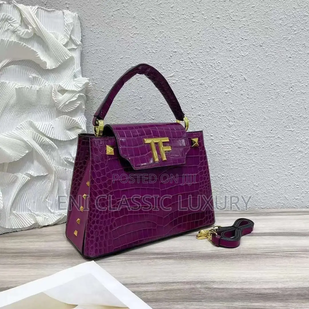 Super High Quality Bags Tom Ford Available in Store