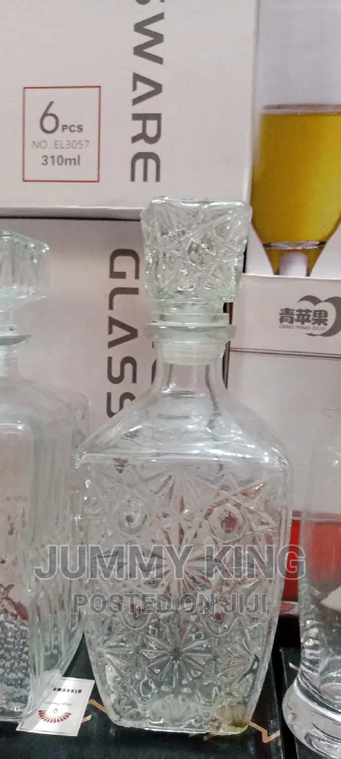 Vintage Liquor Whiskey Wine Crystal Bottle Decanter