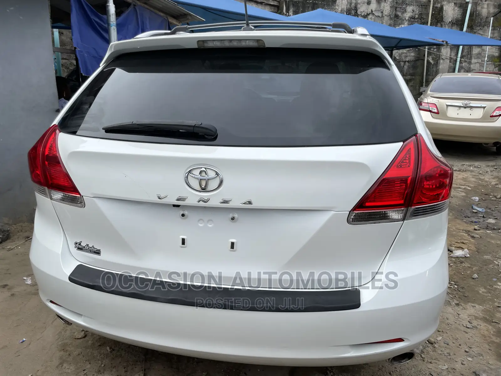 Toyota Venza V6 AWD 2010 White
