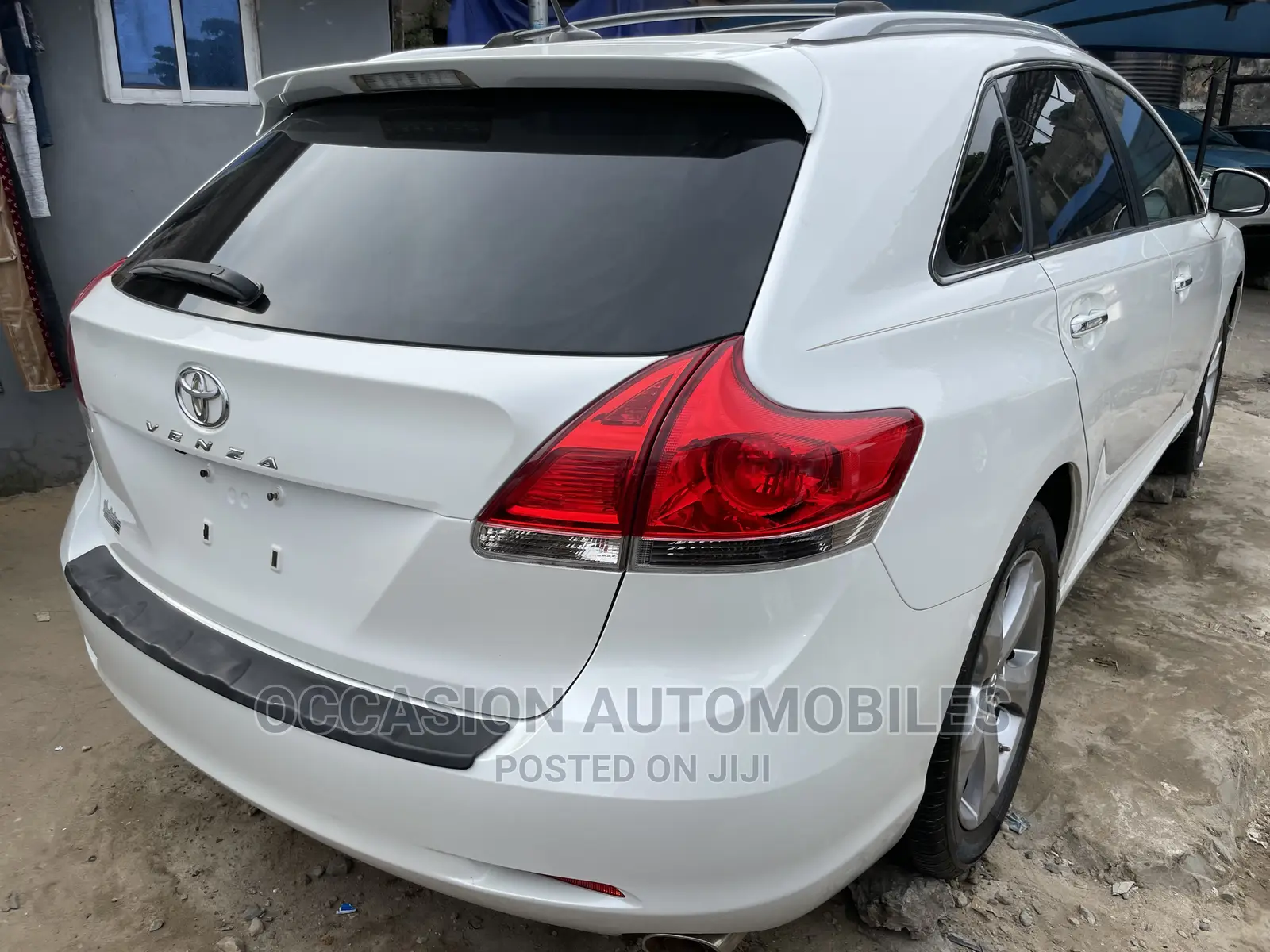 Toyota Venza V6 AWD 2010 White