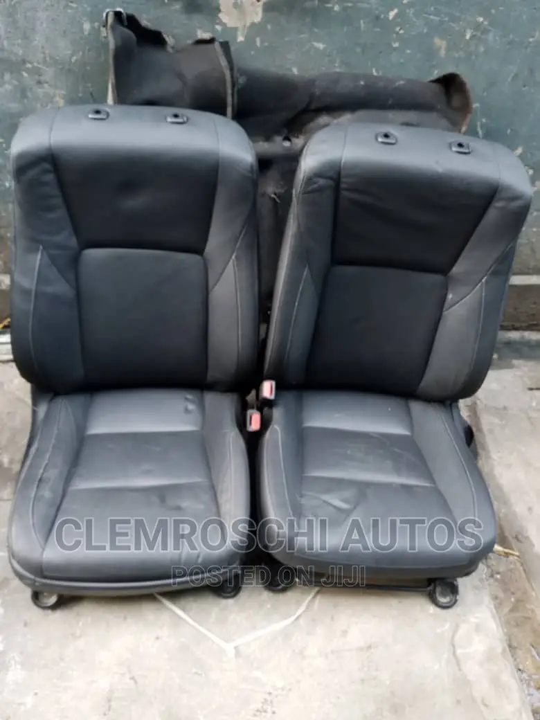High Quality Certified Complete Seats for Toyota Hilux 2022
