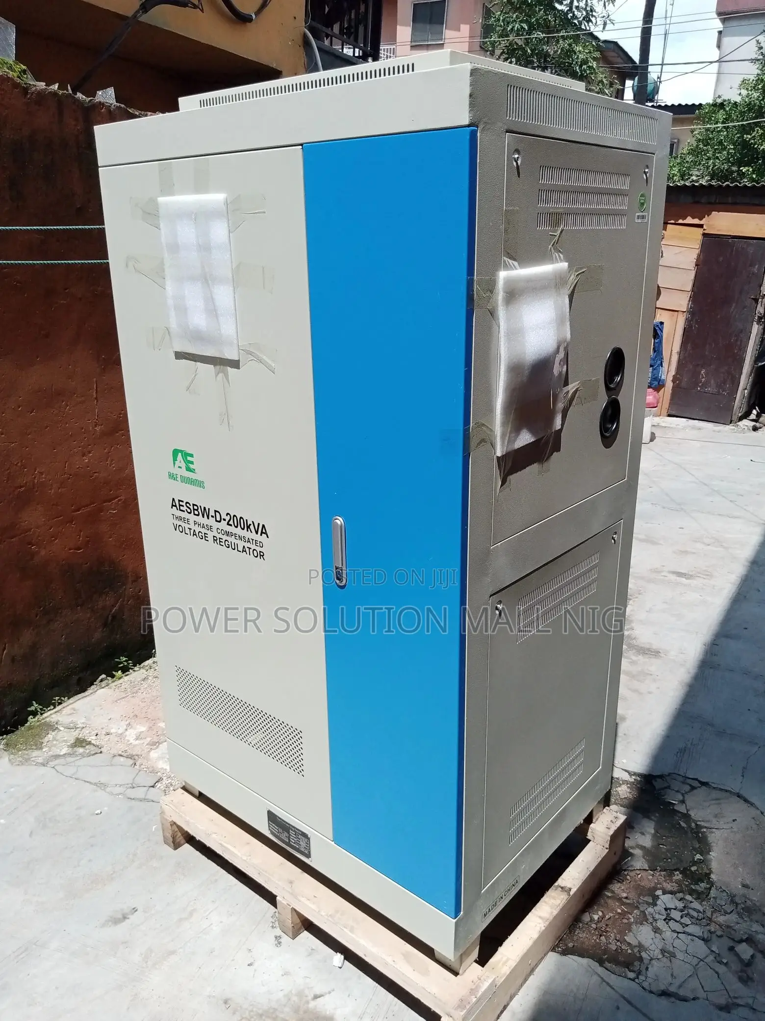 200kva 3-Phase Servo Auto Voltage Regulator (Stabilizer)