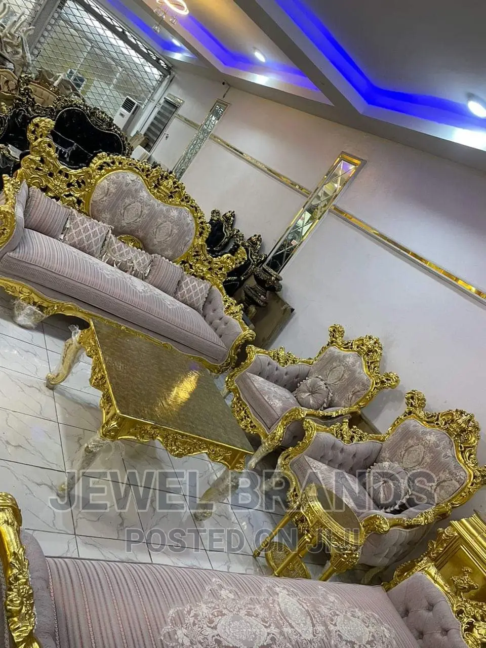 Royal Sofa 7 Seater