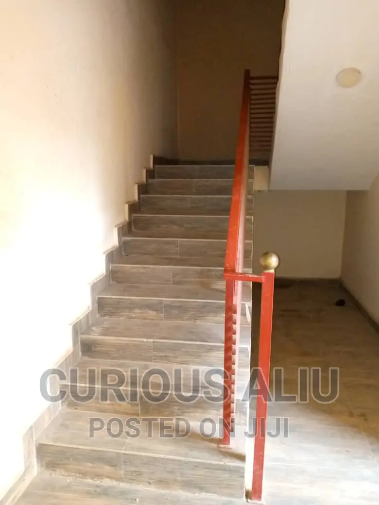 2bdrm Block of Flats in Jahi for rent