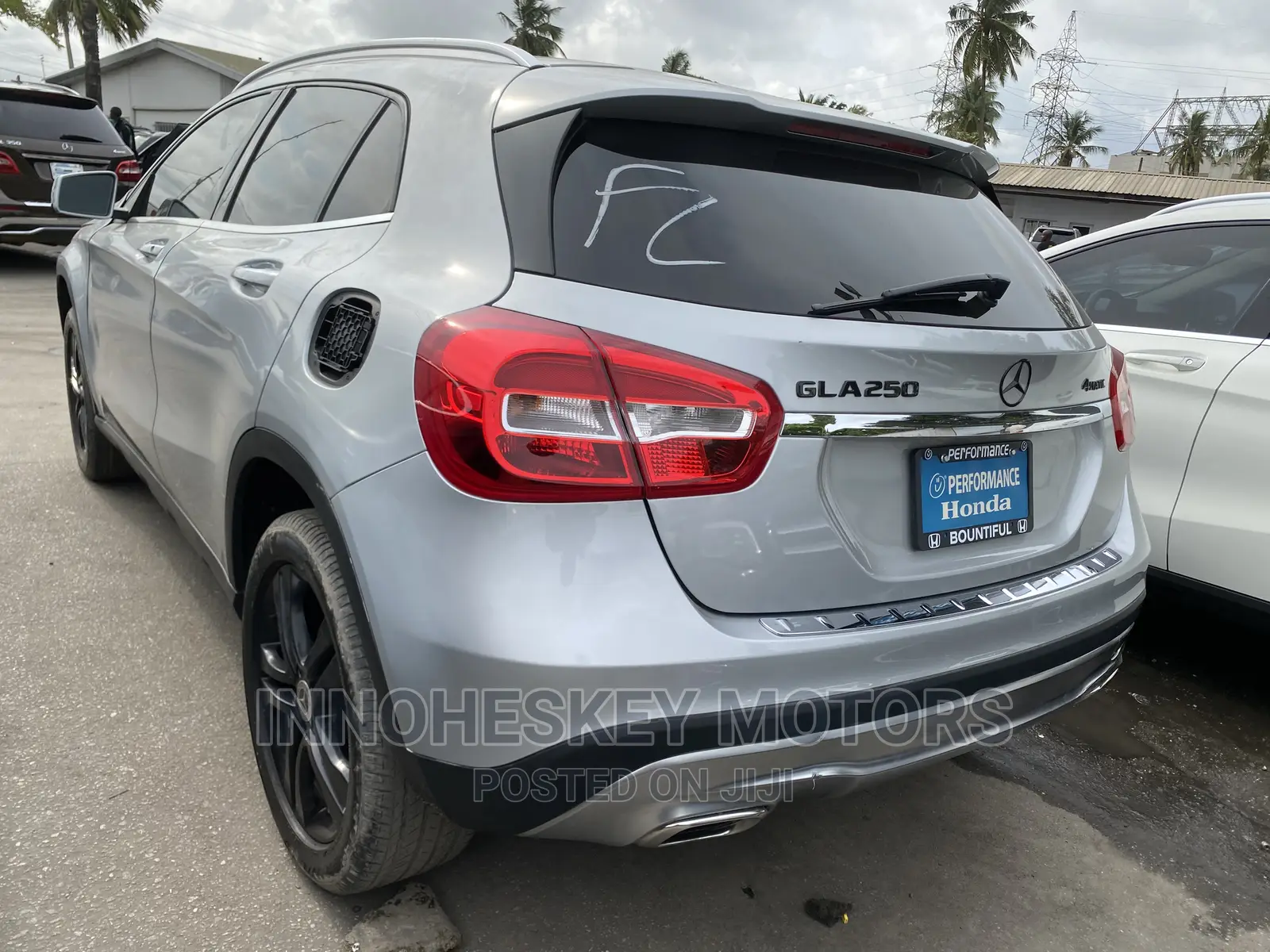 Mercedes-Benz GLA 250 2018 Silver