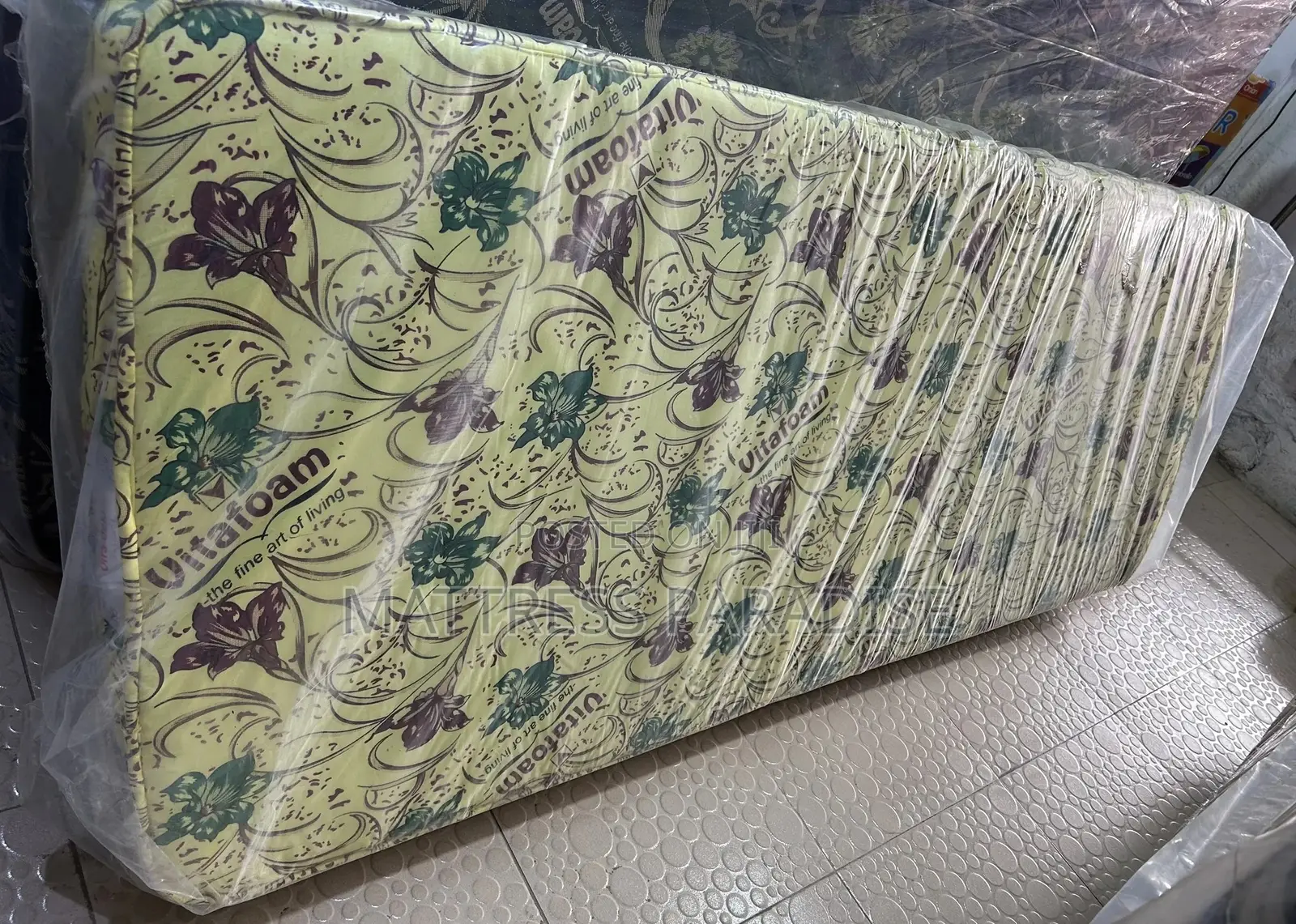 6 by 2.5 by 4 Deluxe Mattress