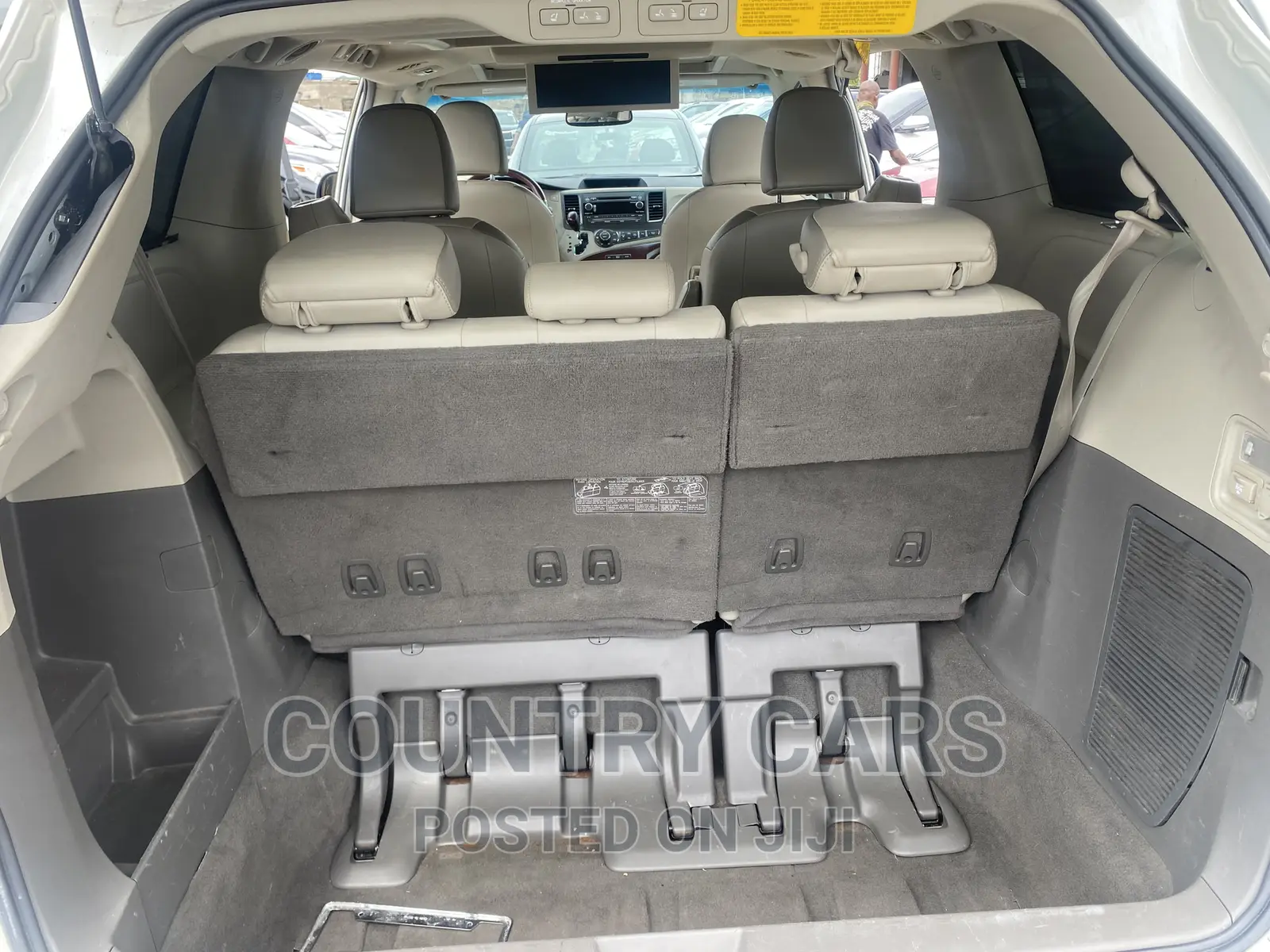 Toyota Sienna Limited 7 Passenger 2012 White