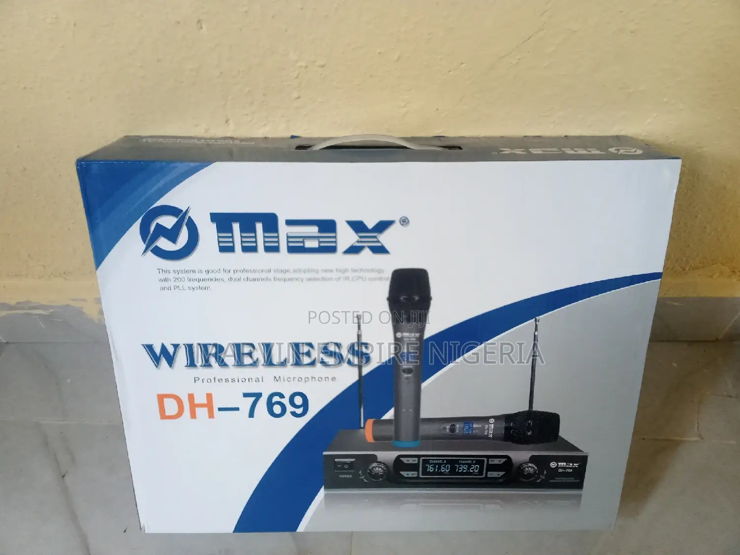 Max Dh-769 (2 Way) Dual Channel UHF Wireless Microphone