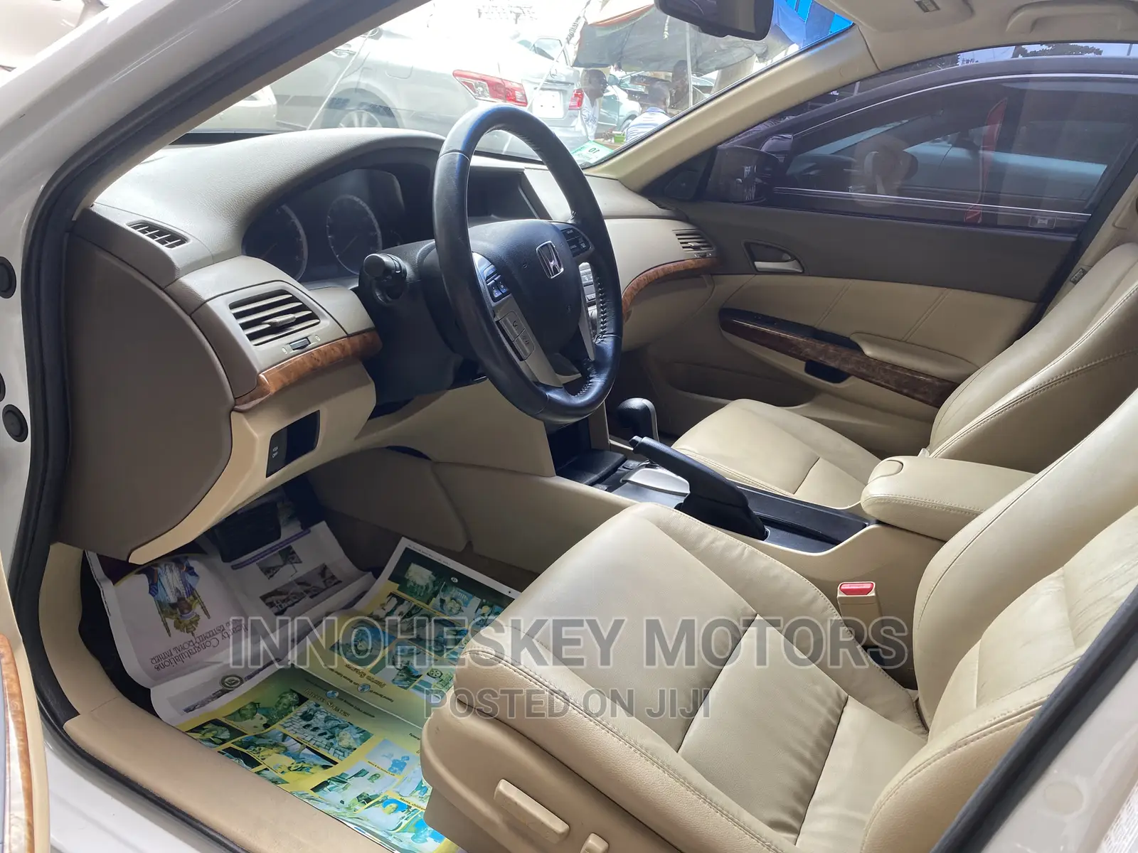 Honda Accord 2010 White