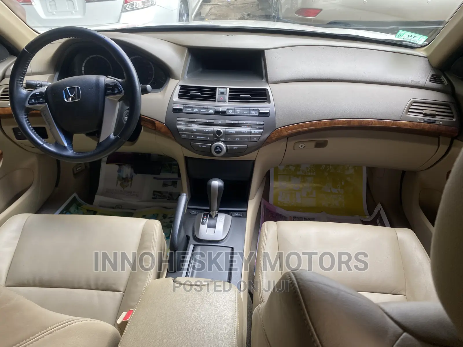 Honda Accord 2010 White