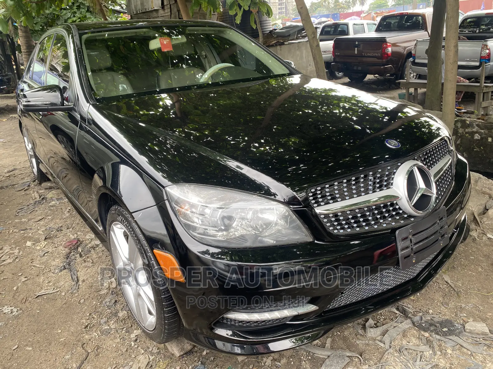Mercedes-Benz C300 2011 Black