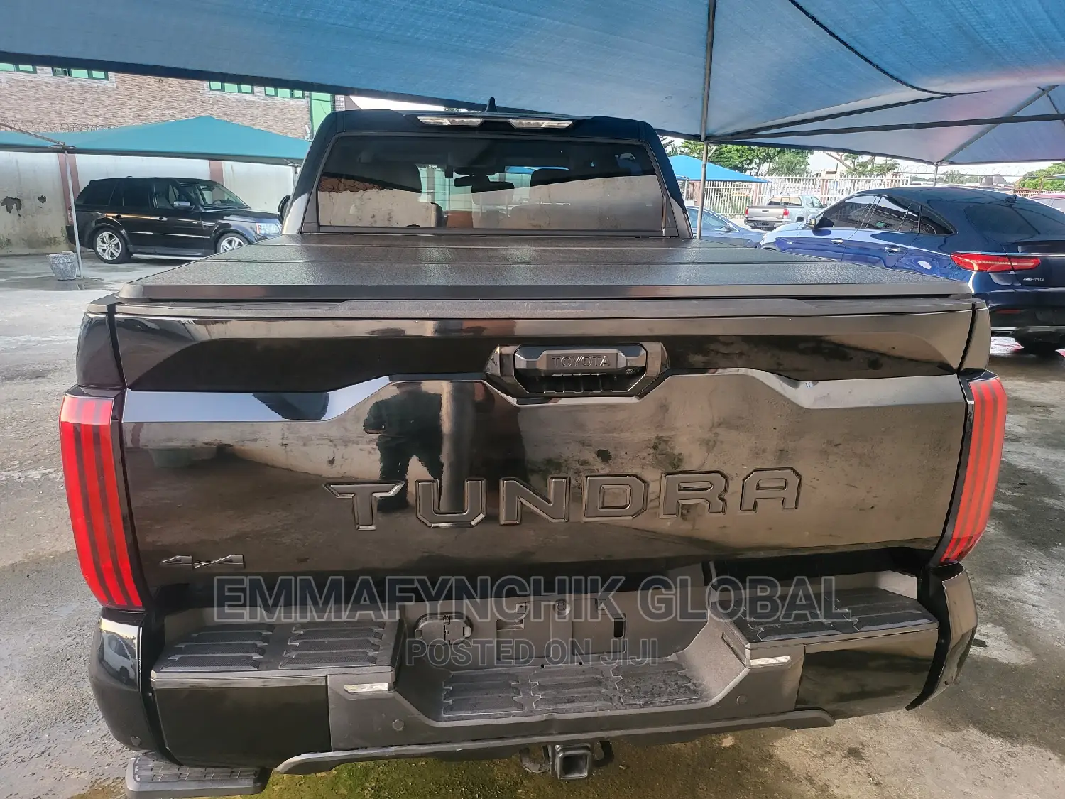 Toyota Tundra 2023 Black