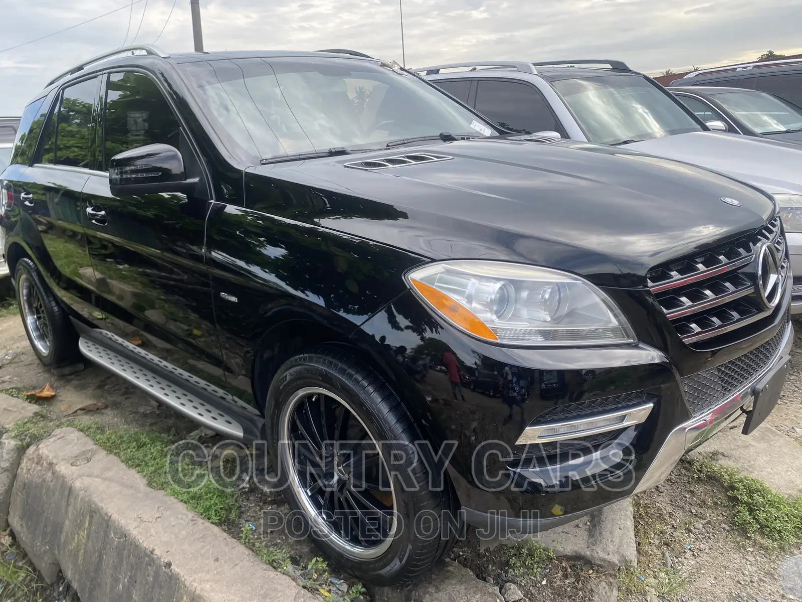 Mercedes-Benz M Class ML 350 4Matic 2012 Matt Black
