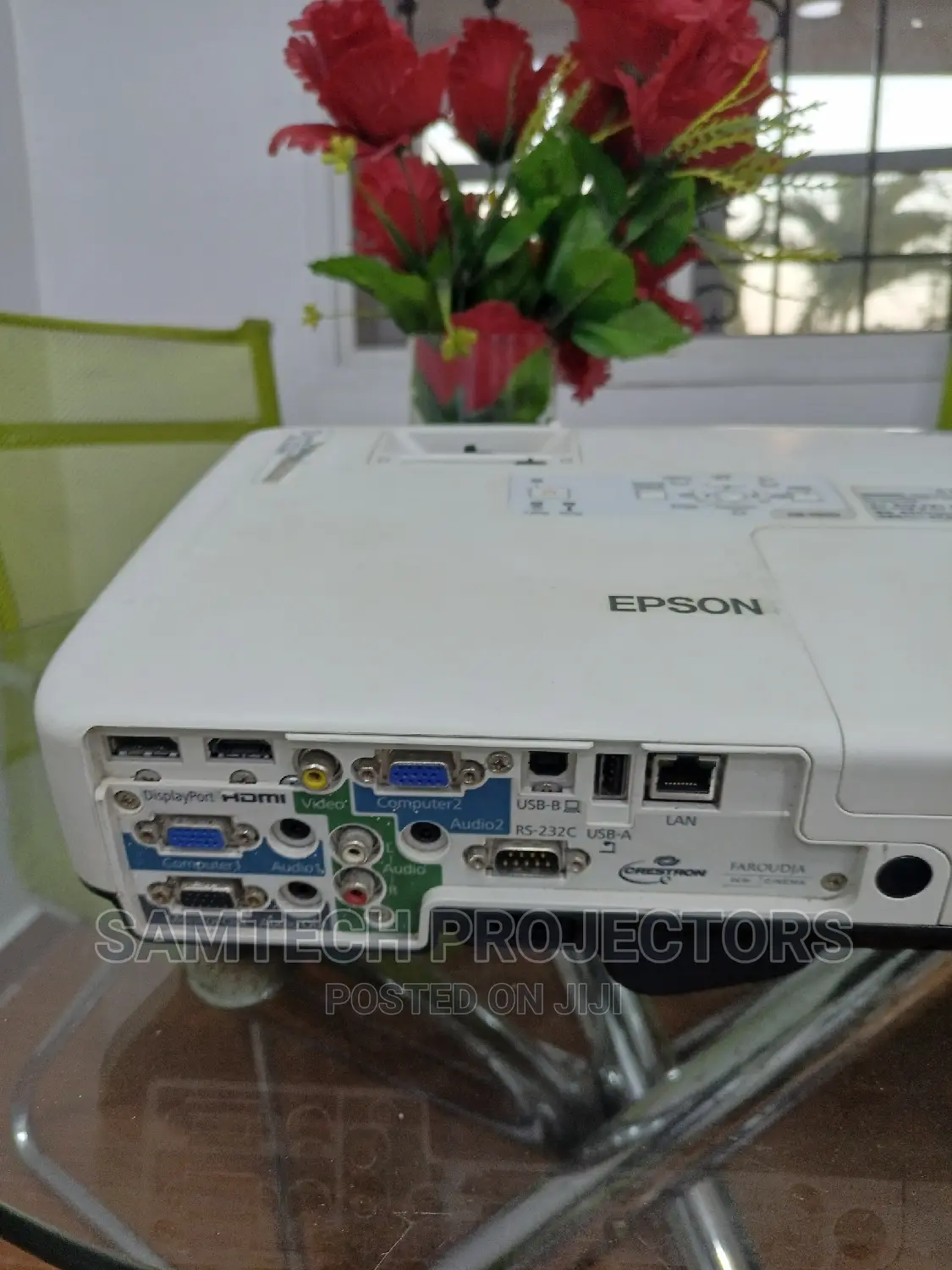 London Used (Epson Eb-1960)5000 Lumens Works Perfectly Well