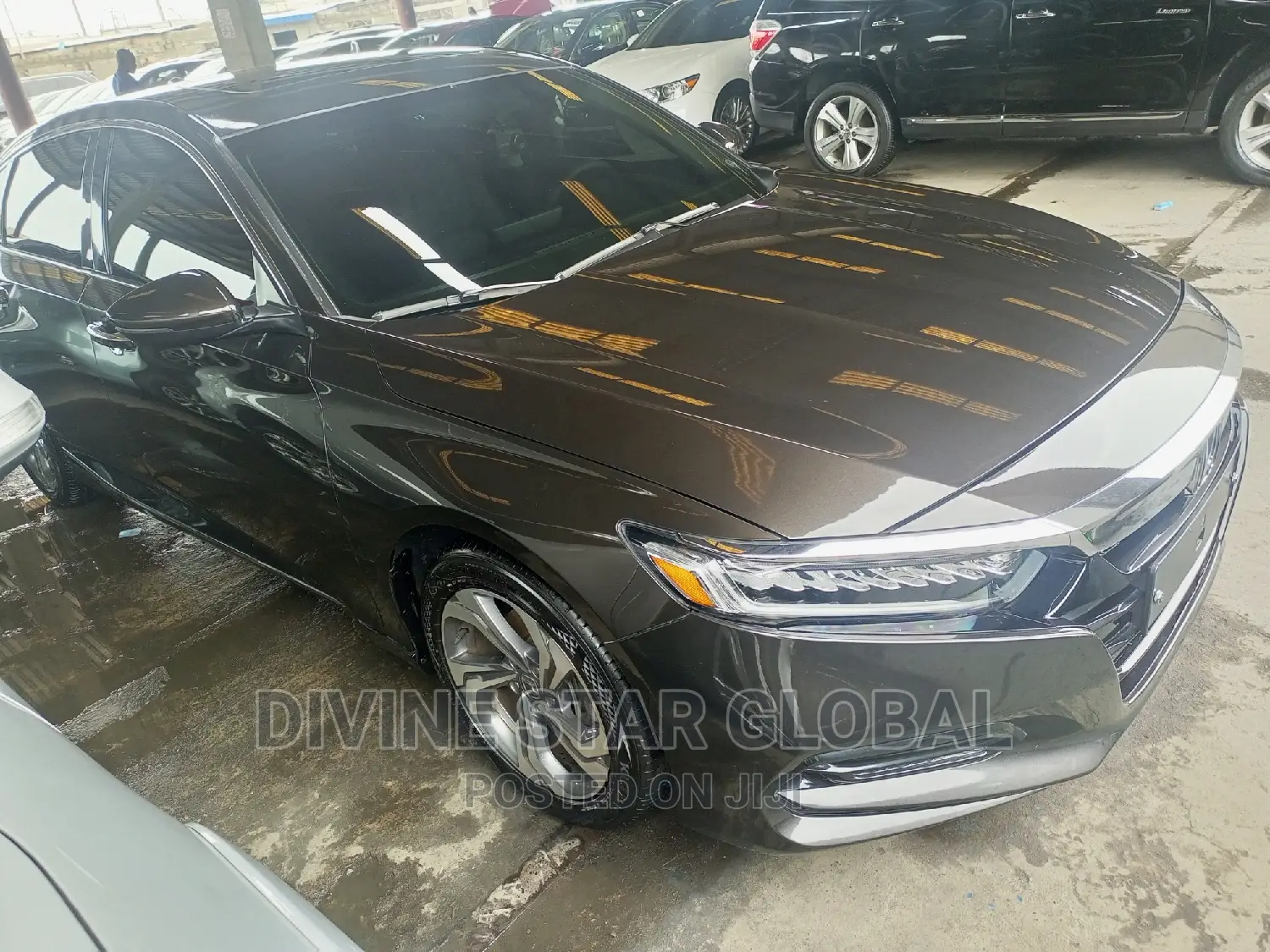 Honda Accord 2019 Burgundy