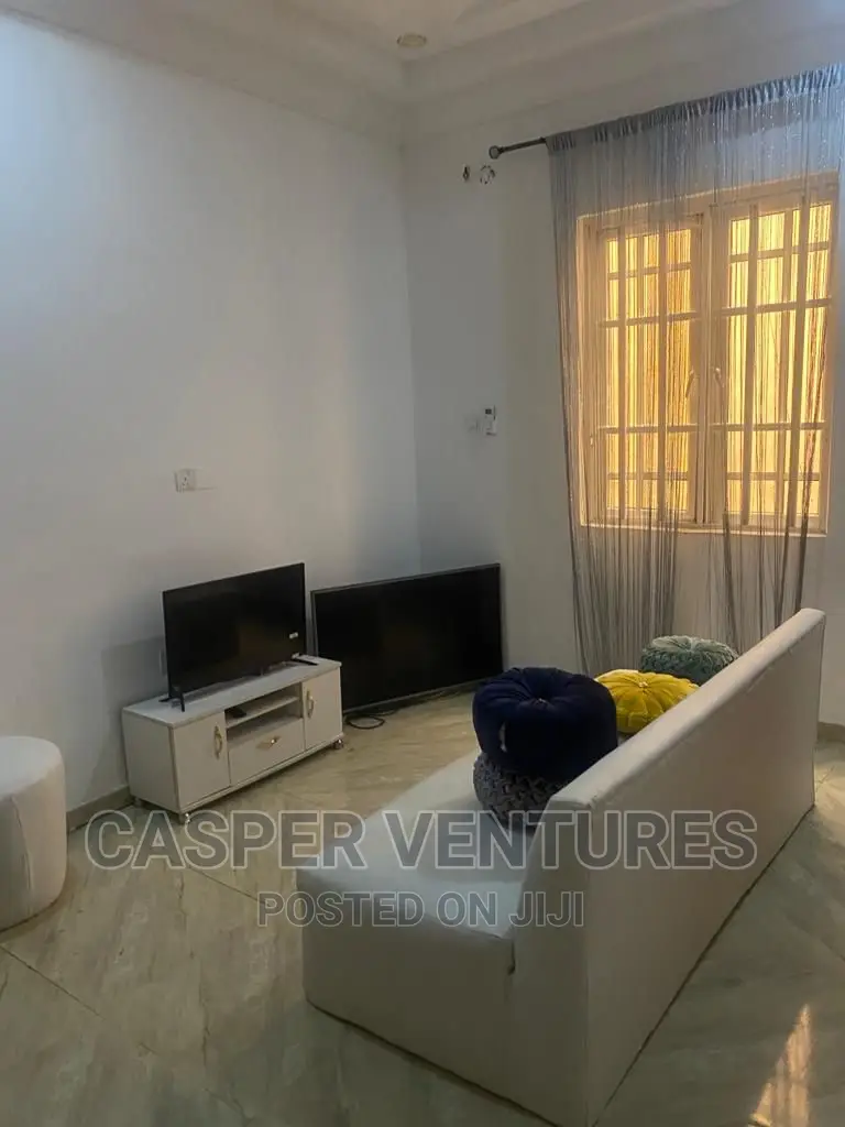 1bdrm Shared Apartment in Orchid, Chevron for rent