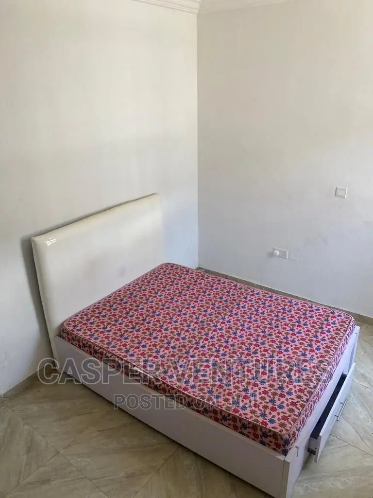 1bdrm Shared Apartment in Orchid, Chevron for rent