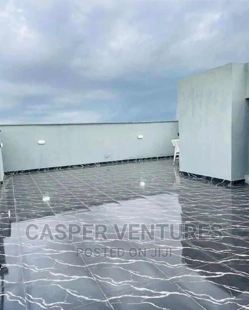2bdrm Apartment in Lekki Gardens for sale