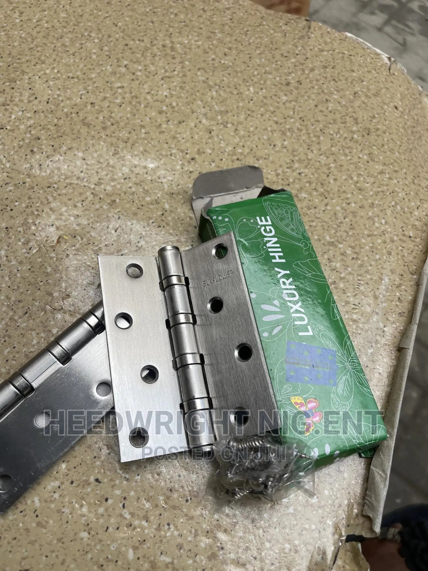 Thick “4” Butterfly Hinges