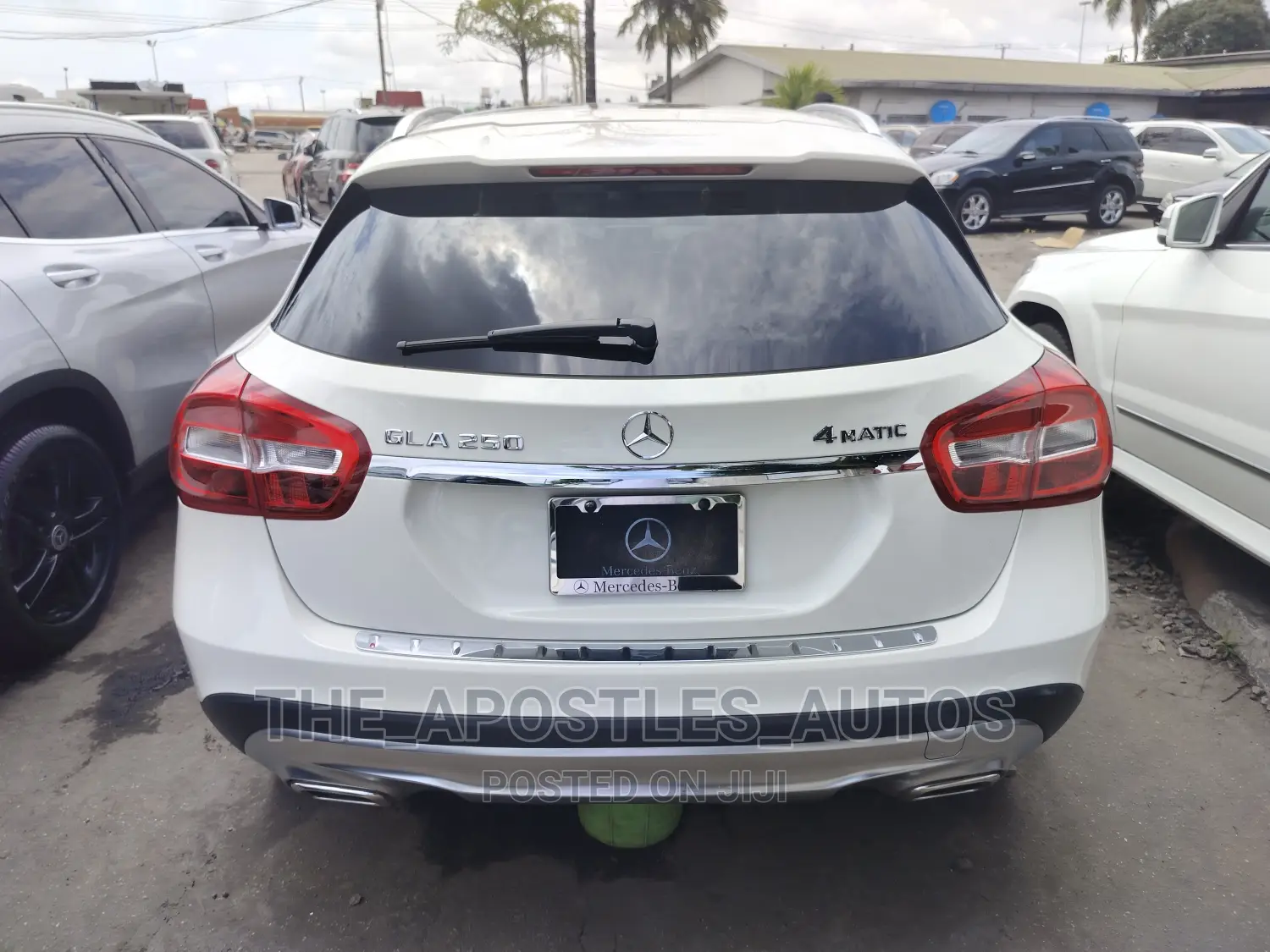 Mercedes-Benz GLA 250 2017 White