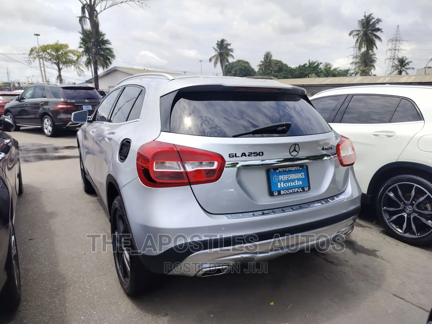 Mercedes-Benz GLA 250 2017 Gray