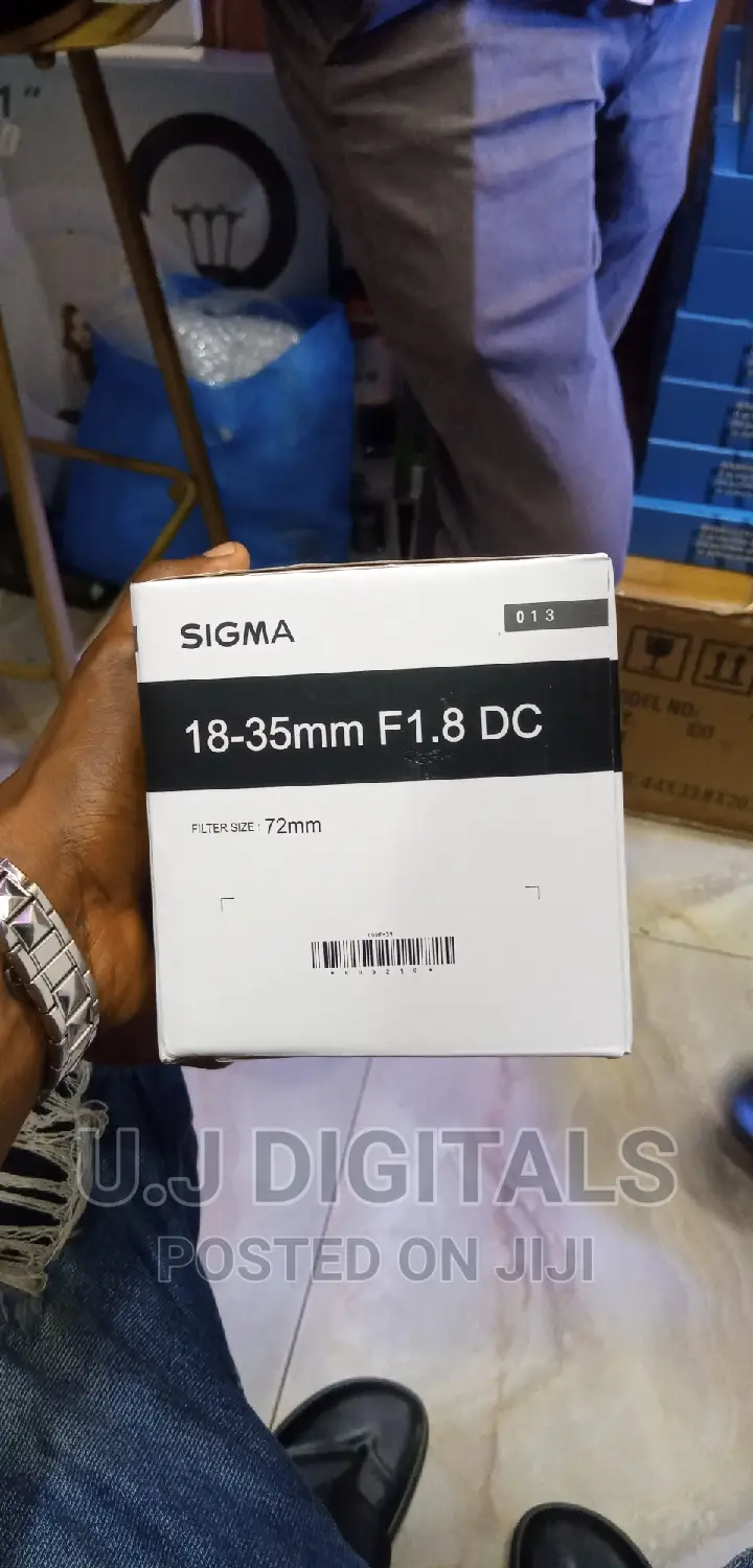 Sigma 18-35 F1.8 Lens for Canon