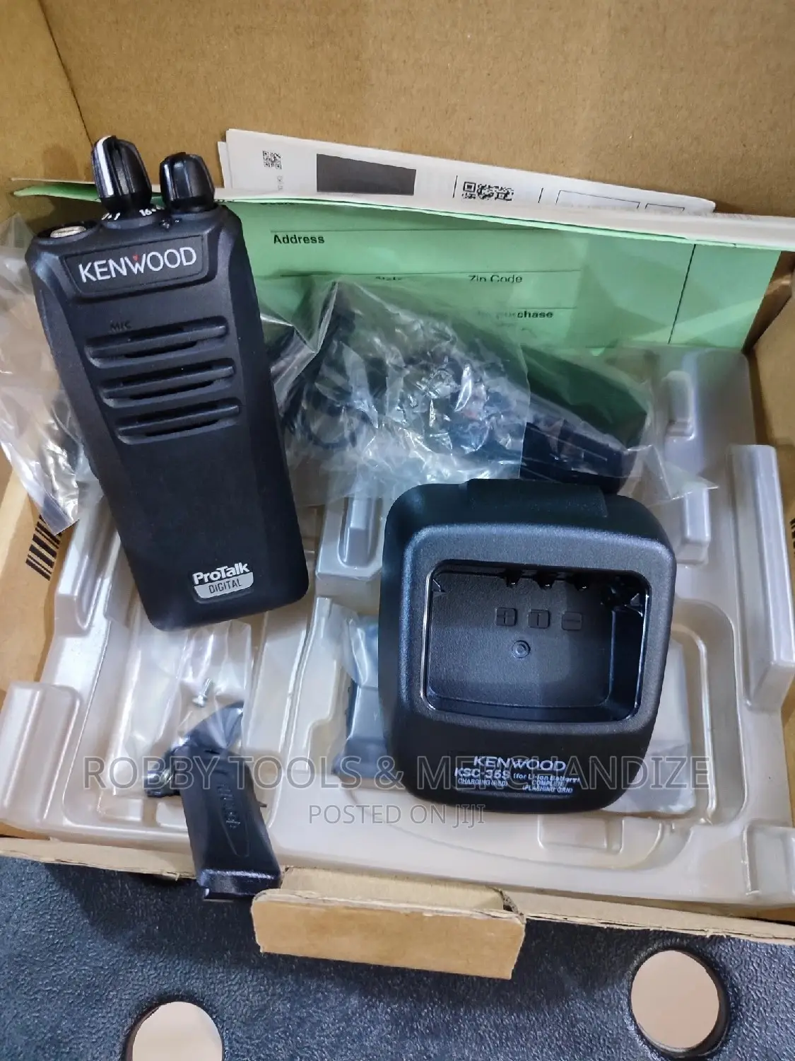 Kenwood NX-340U Walkie-Talkie